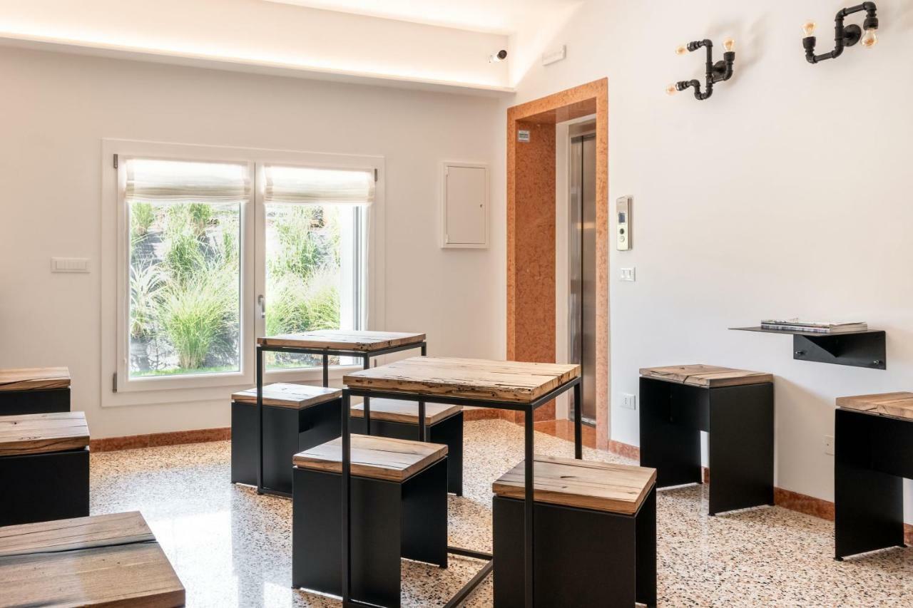 Sea Tower Torre Telemetrica Lido Di Venezia Hotel Екстериор снимка